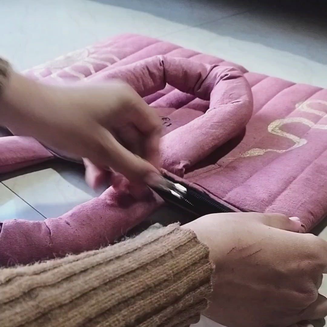 Snake and sun Quilted Laptop Bag