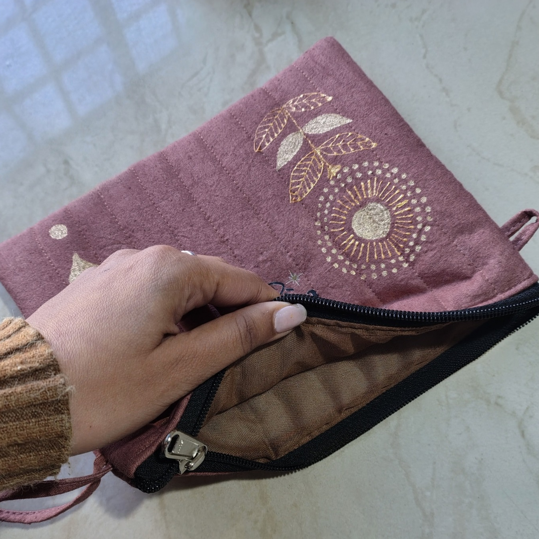 Trove Hand-Painted Makeup Pouch – Dusty Rose